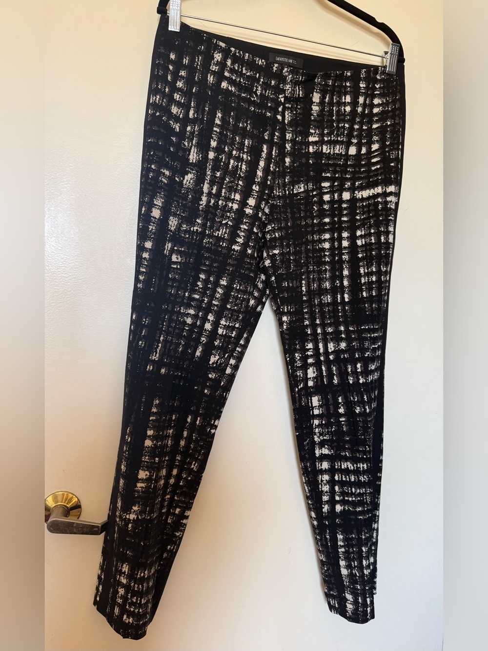Lafayette 148 New York Print Side Stripe Slim Fit Ankle Pants in Size 8 EUC